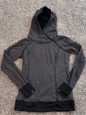 Lululemon Women's Think Fast Pullover Hoodie